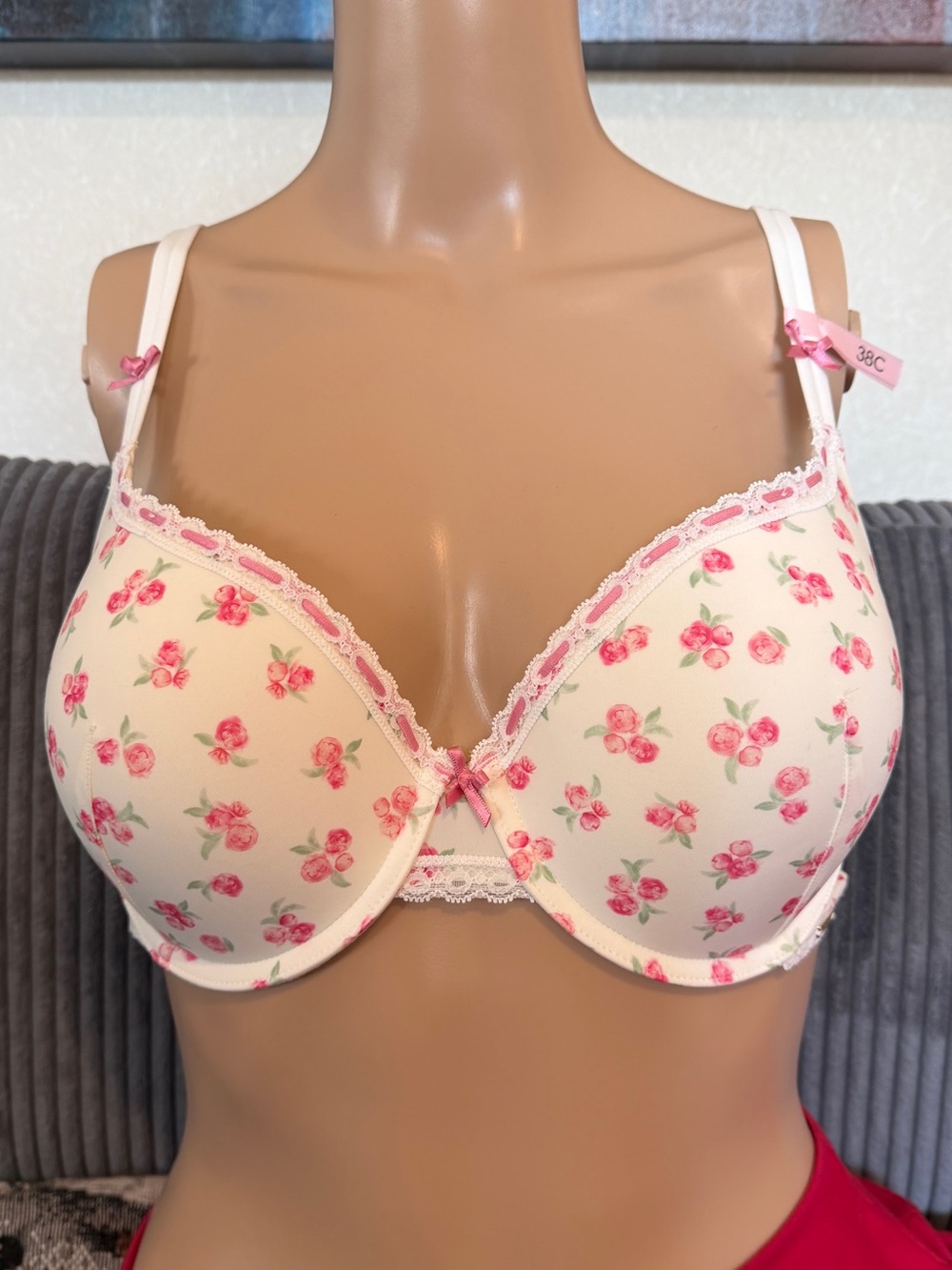 La Vie En Rose Floral Lace Trim Underwire Push Up